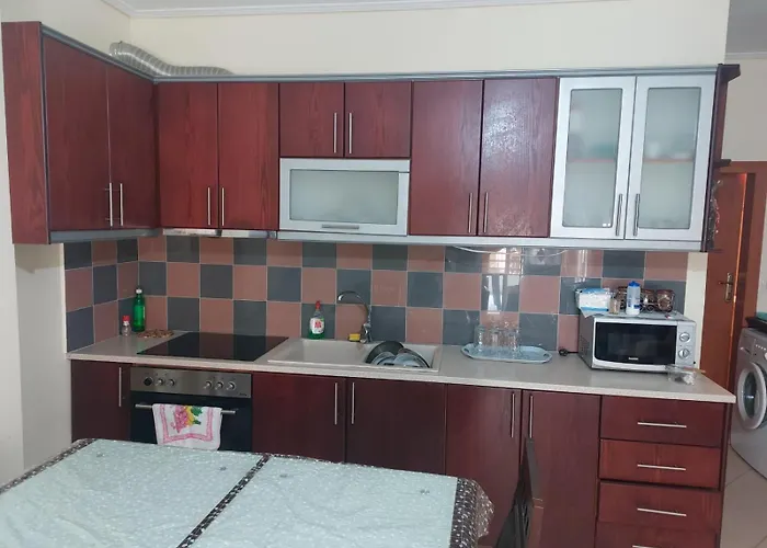 Sea View Apartment *